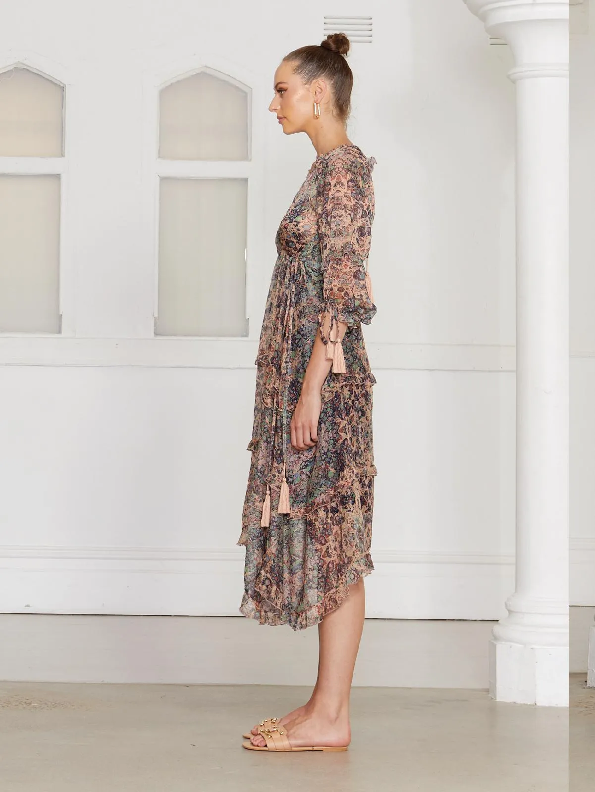 Grand Palace Beige Chiffon Marble Midi LS Dress