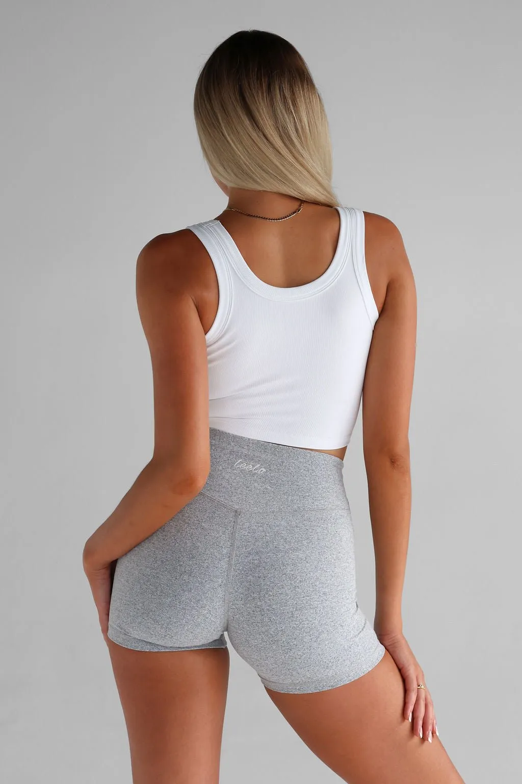 Ribbed Scoop Neck Crop - White